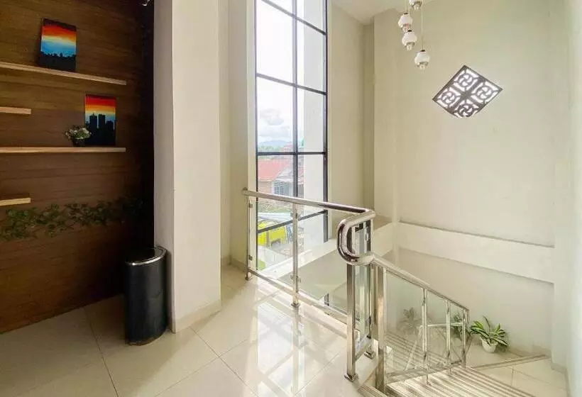 ホテル Dioba Gite Syariah Bengkulu Mitra Reddoorz