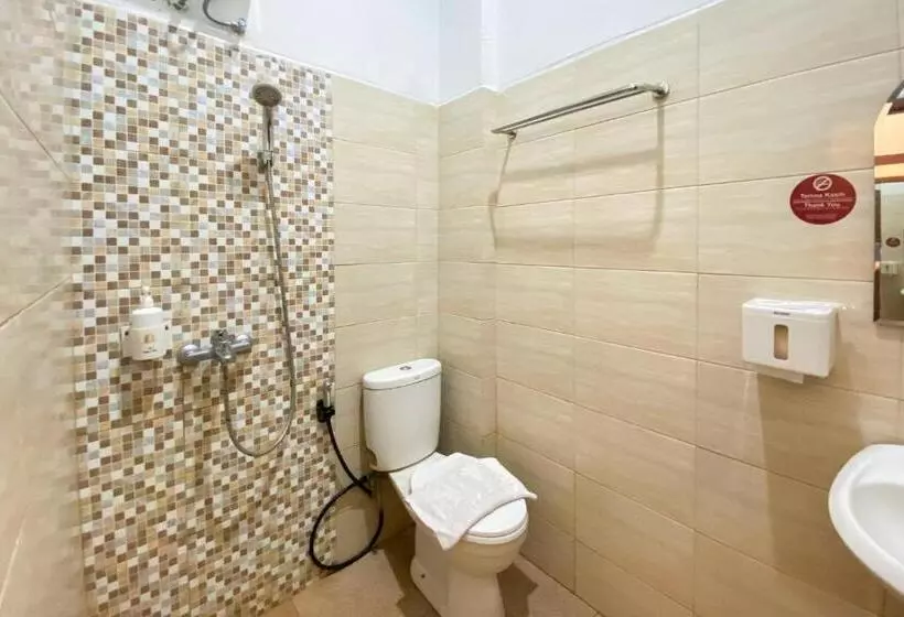 ホテル Dioba Gite Syariah Bengkulu Mitra Reddoorz