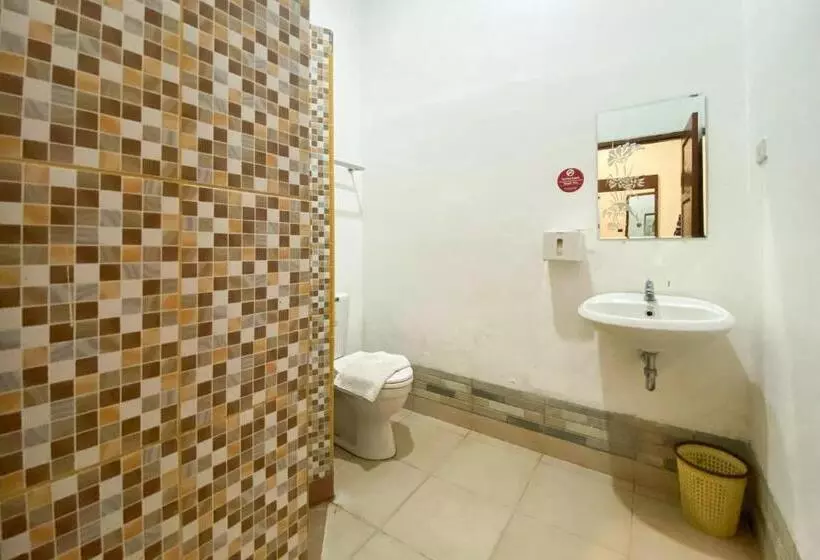 ホテル Dioba Gite Syariah Bengkulu Mitra Reddoorz