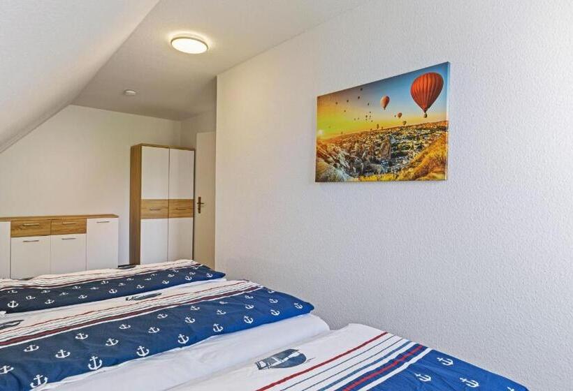 ホテル Ferienwohnung Flori S Ponyhof