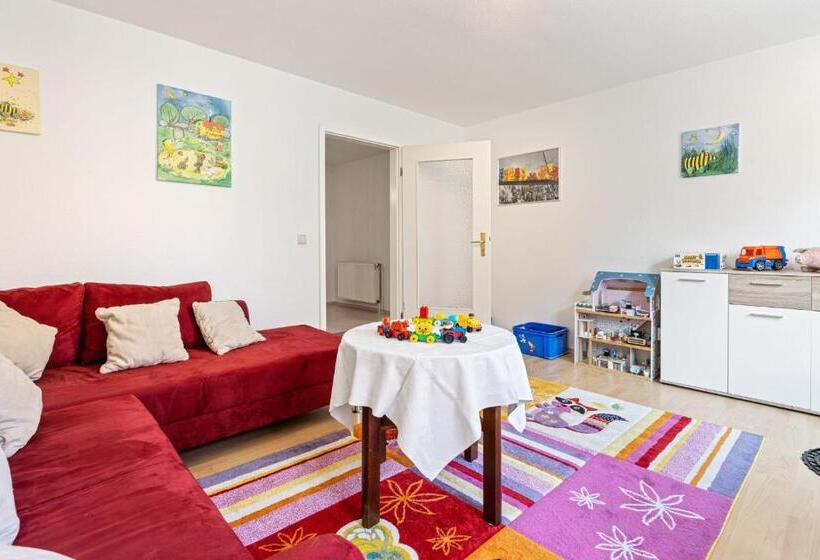 ホテル Ferienwohnung Flori S Ponyhof