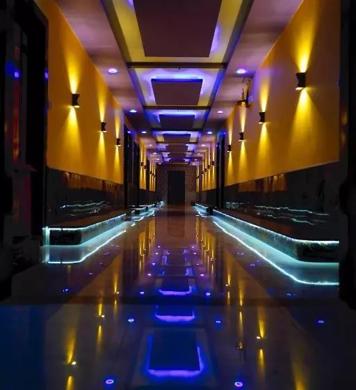 ホテル Hote Meghnath Palace