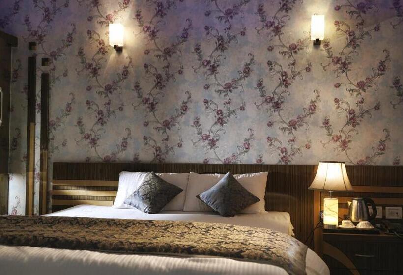 호텔 Hote Meghnath Palace