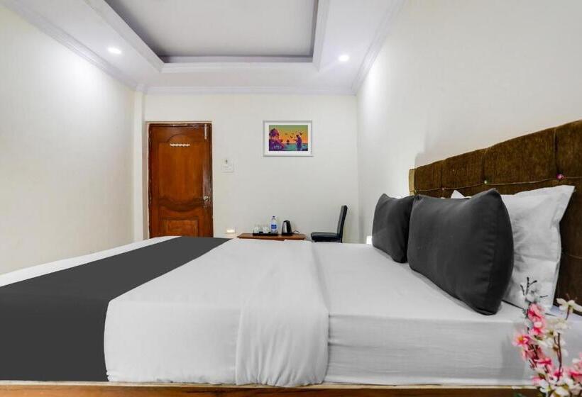 هتل Oyo Venus Inn