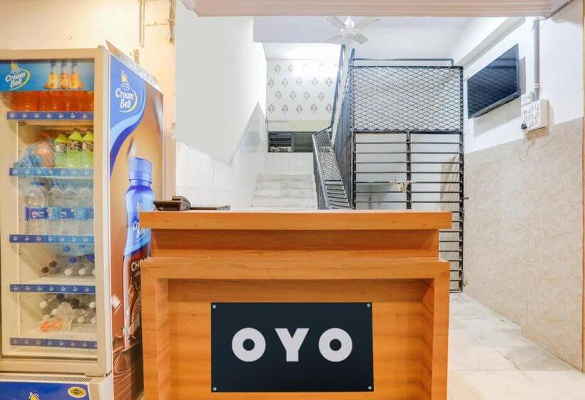 هتل Oyo Venus Inn