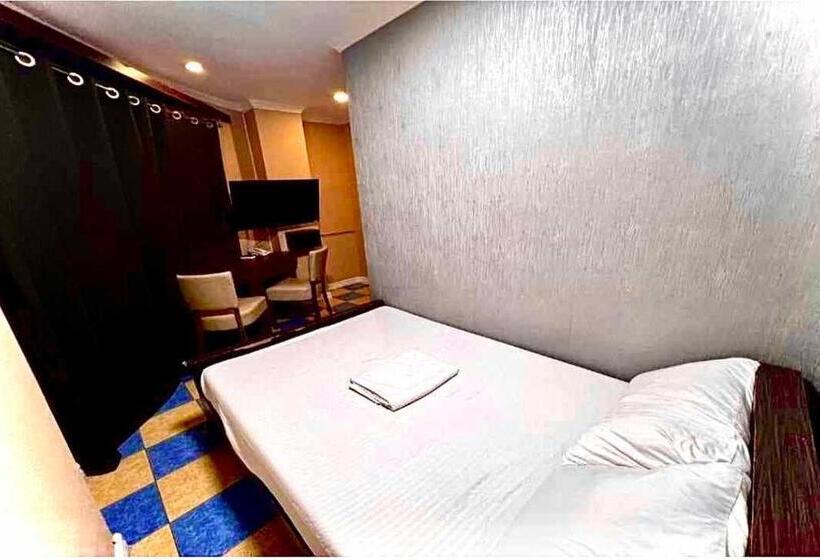 Szálloda Reddoorz At Emperor Manila Boutique