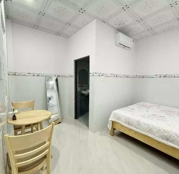 هتل Seaside Homestay