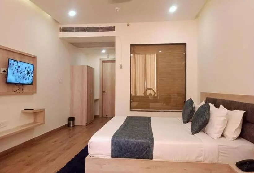 ホテル Suwalka Resort Kota