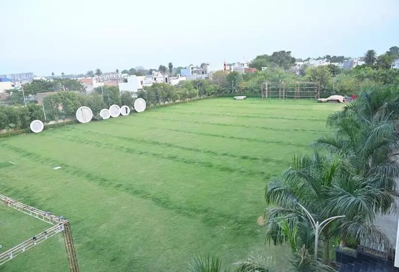 ホテル Suwalka Resort Kota