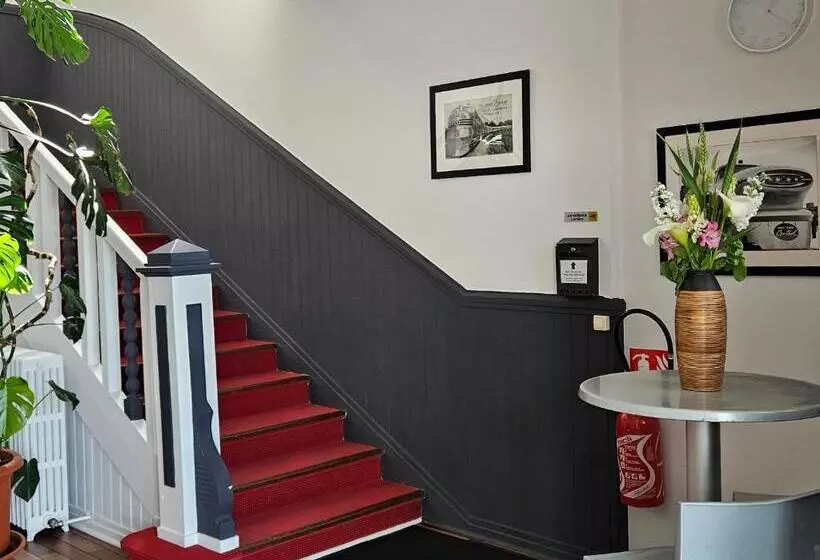 ホテル Terminus Auray