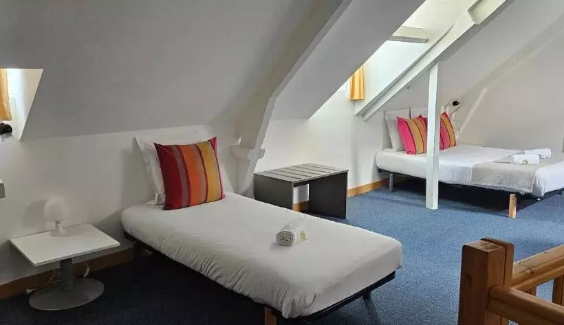 ホテル Terminus Auray