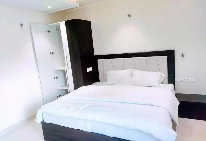 ホテル Vinayak Homestay