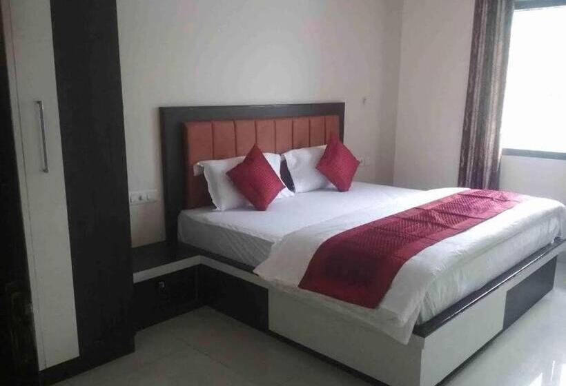 Hotel Vinayak Homestay