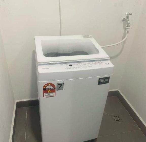 Jazz Suites Pool View With Bathtub   1001