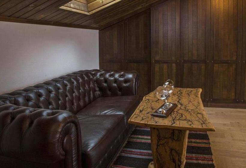 بنسيون Chateau Erkech