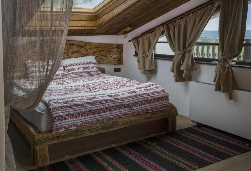 بنسيون Chateau Erkech