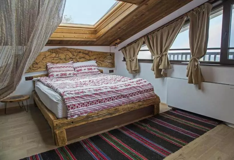 Majatalo Chateau Erkech