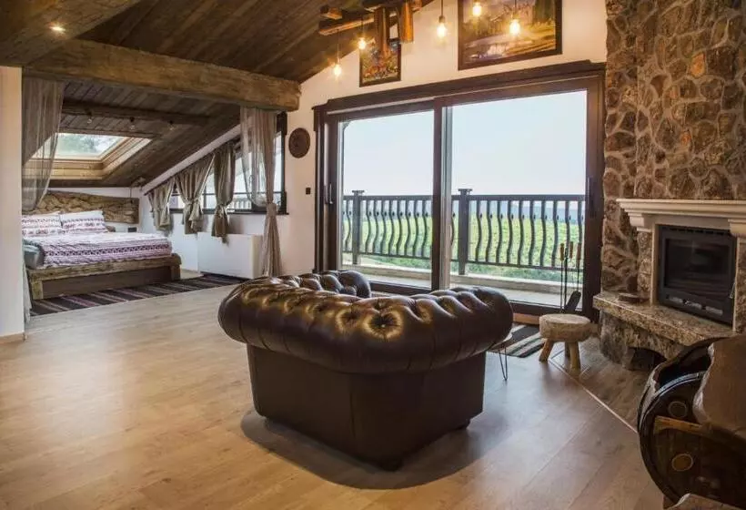 Majatalo Chateau Erkech