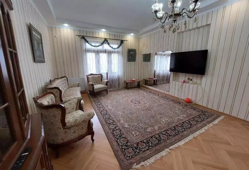 پانسیون Giorgii House