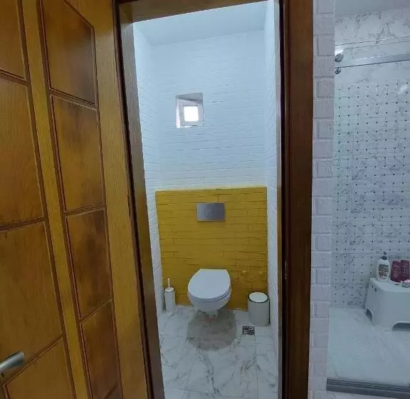 پانسیون Giorgii House