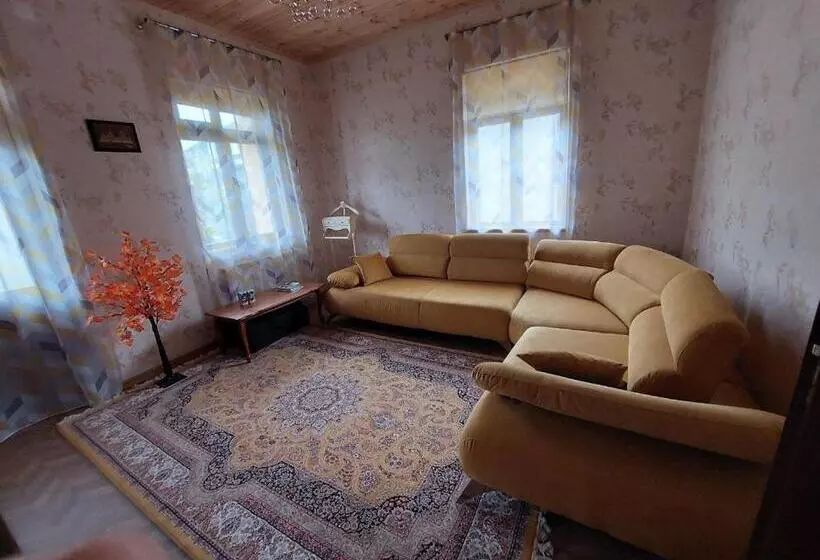 پانسیون Giorgii House