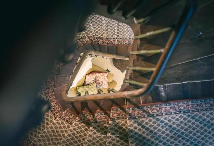 Majatalo Le Prieuré Sainte Croix