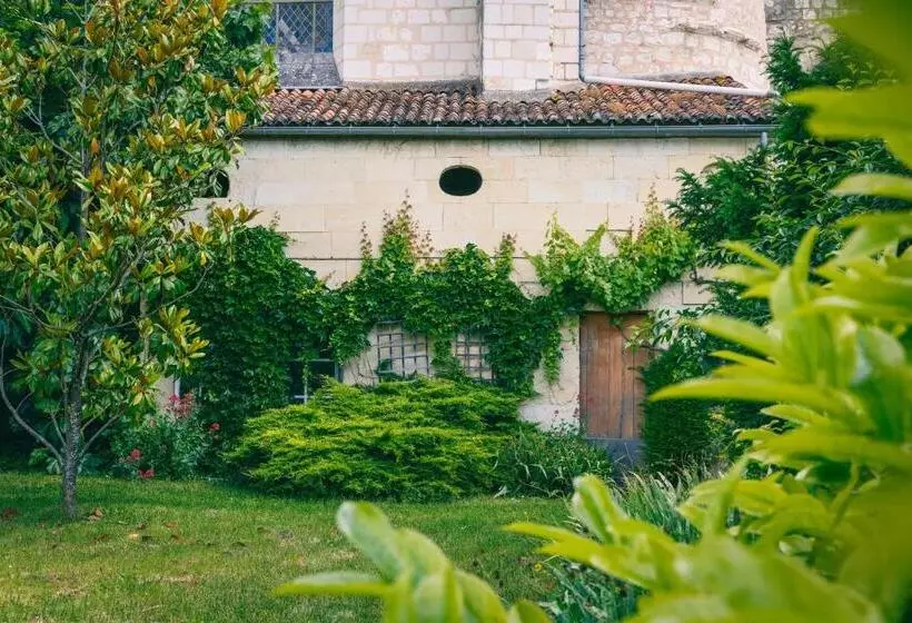 Majatalo Le Prieuré Sainte Croix