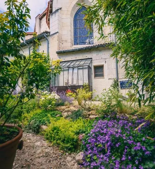 Majatalo Le Prieuré Sainte Croix