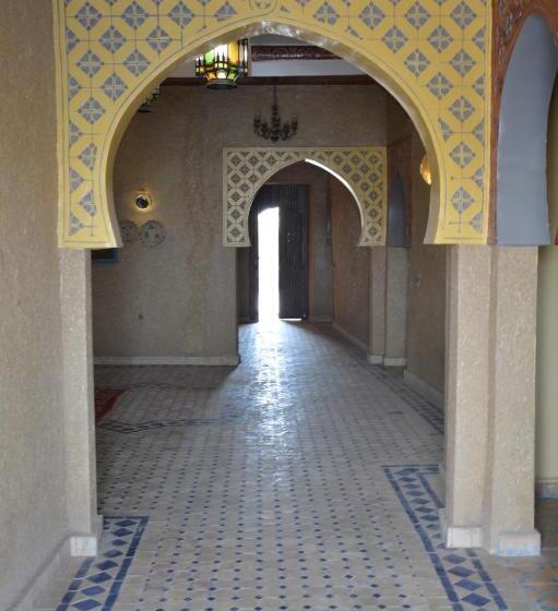 Pension Sahara House