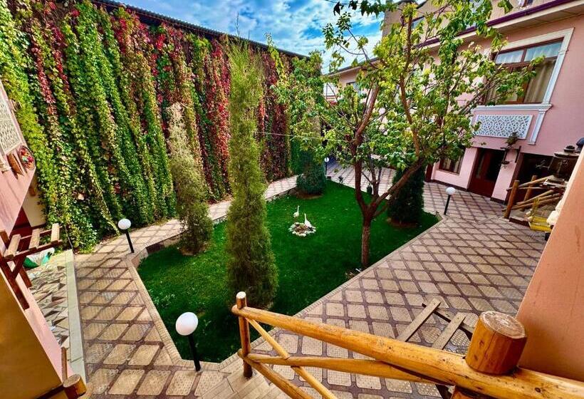 Pension (Hôtel basse catégorie) Siyob