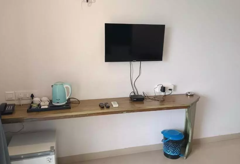 リゾートホテル Astra Sea View Rooms And Villa North Goa