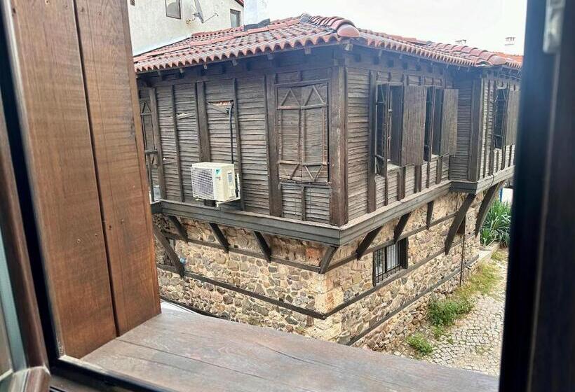 Arthotel Oscar I Sozopol