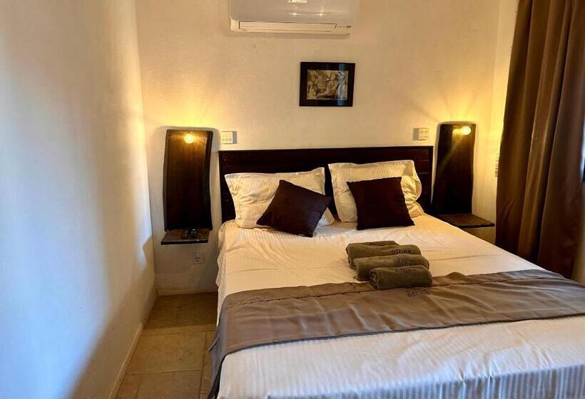 Arthotel Oscar I Sozopol