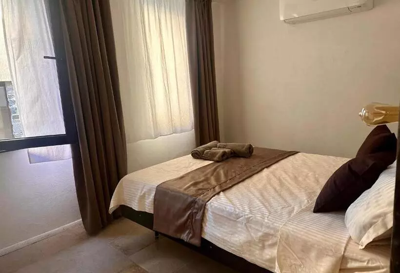 Arthotel Oscar I Sozopol