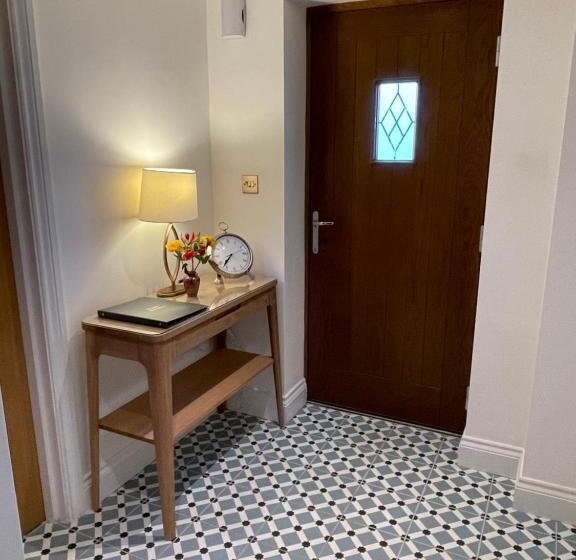 민박 Guest Room With Parking Near St Ives & Penzance