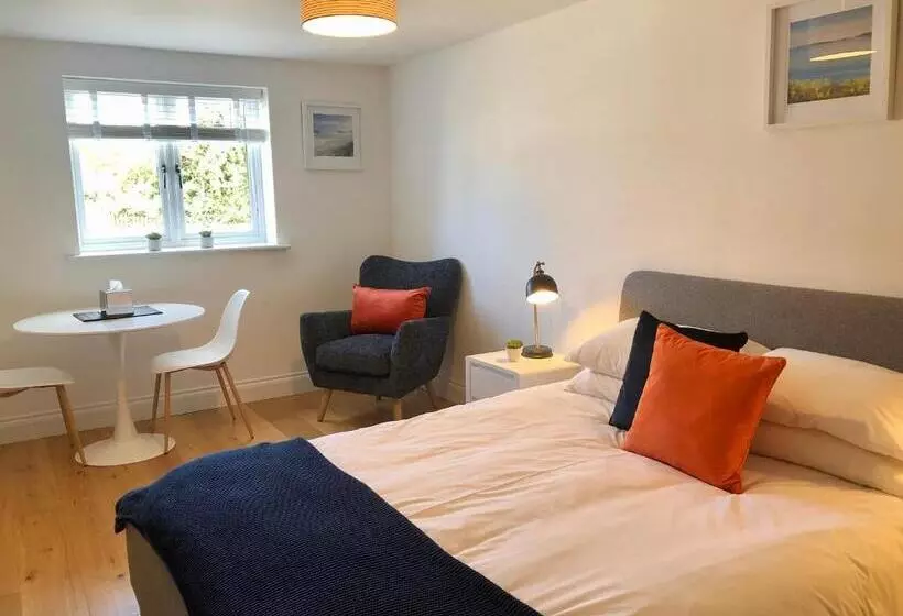 ベッドアンドブレックファースト Guest Room With Parking Near St Ives & Penzance
