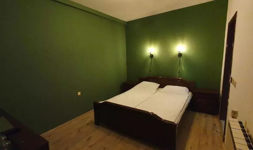 تختخواب و صبحانه Villa Lav