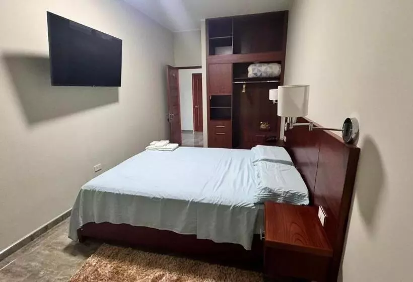 Caruzo Hotel And Suites