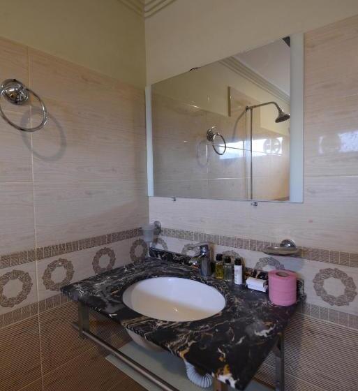 هتل Al Noor Starlet