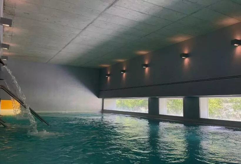 ホテル Balneario De La Albotea