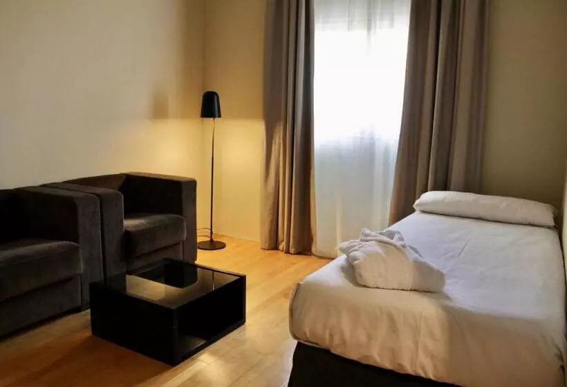 ホテル Balneario De La Albotea