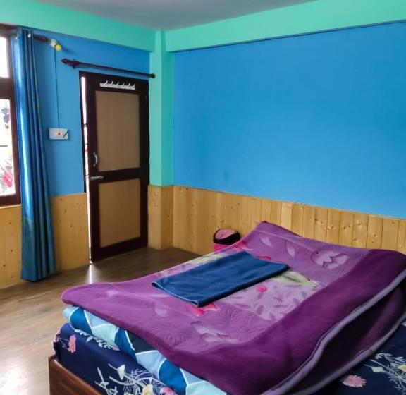 בית מלון כפרי Drilbu Ri Homestay