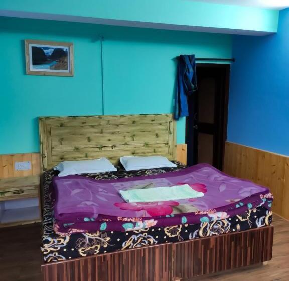 בית מלון כפרי Drilbu Ri Homestay