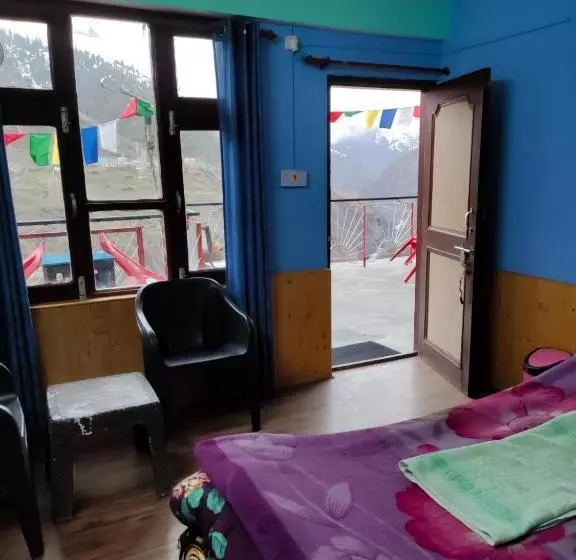 Hotelli Drilbu Ri Homestay
