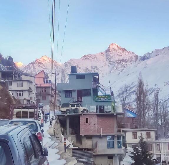 בית מלון כפרי Drilbu Ri Homestay