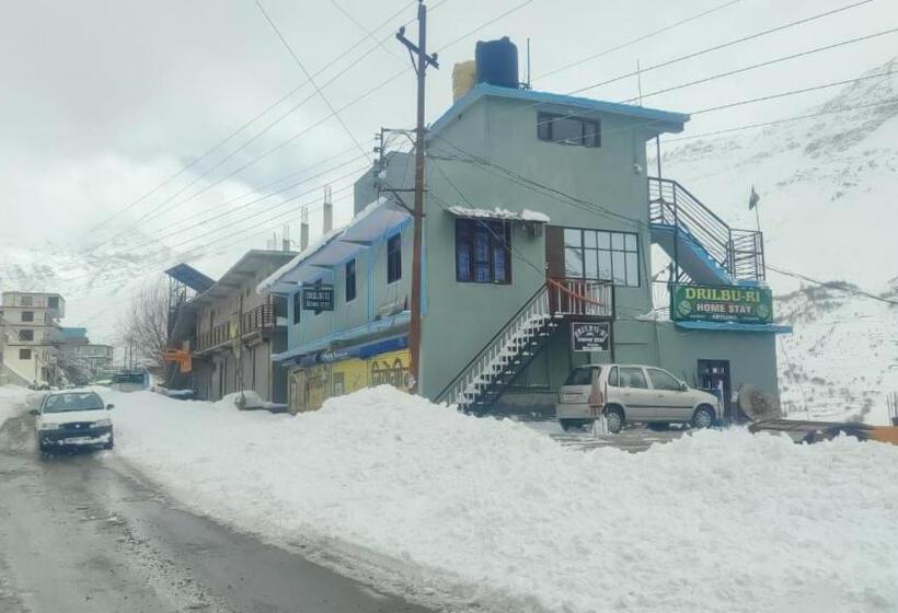 בית מלון כפרי Drilbu Ri Homestay