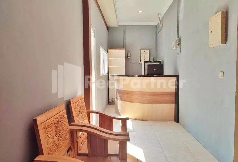 ホテル Mutiara Residence Near Simpang Lima Mitra Reddoorz