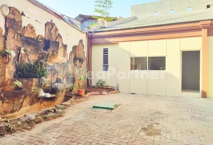 ホテル Mutiara Residence Near Simpang Lima Mitra Reddoorz