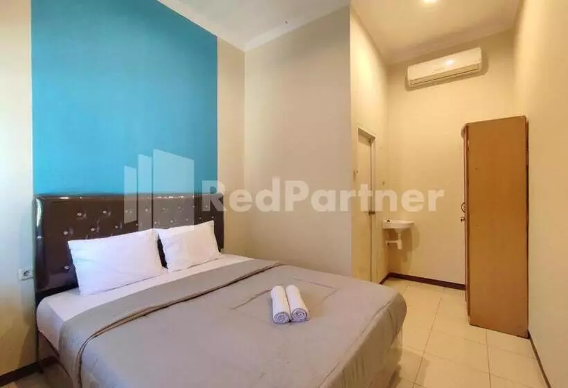 ホテル Mutiara Residence Near Simpang Lima Mitra Reddoorz