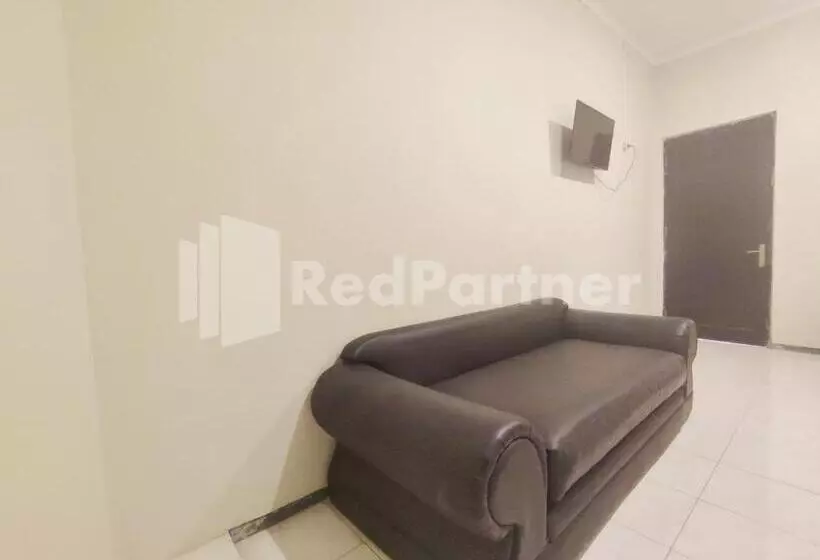 ホテル Mutiara Residence Near Simpang Lima Mitra Reddoorz